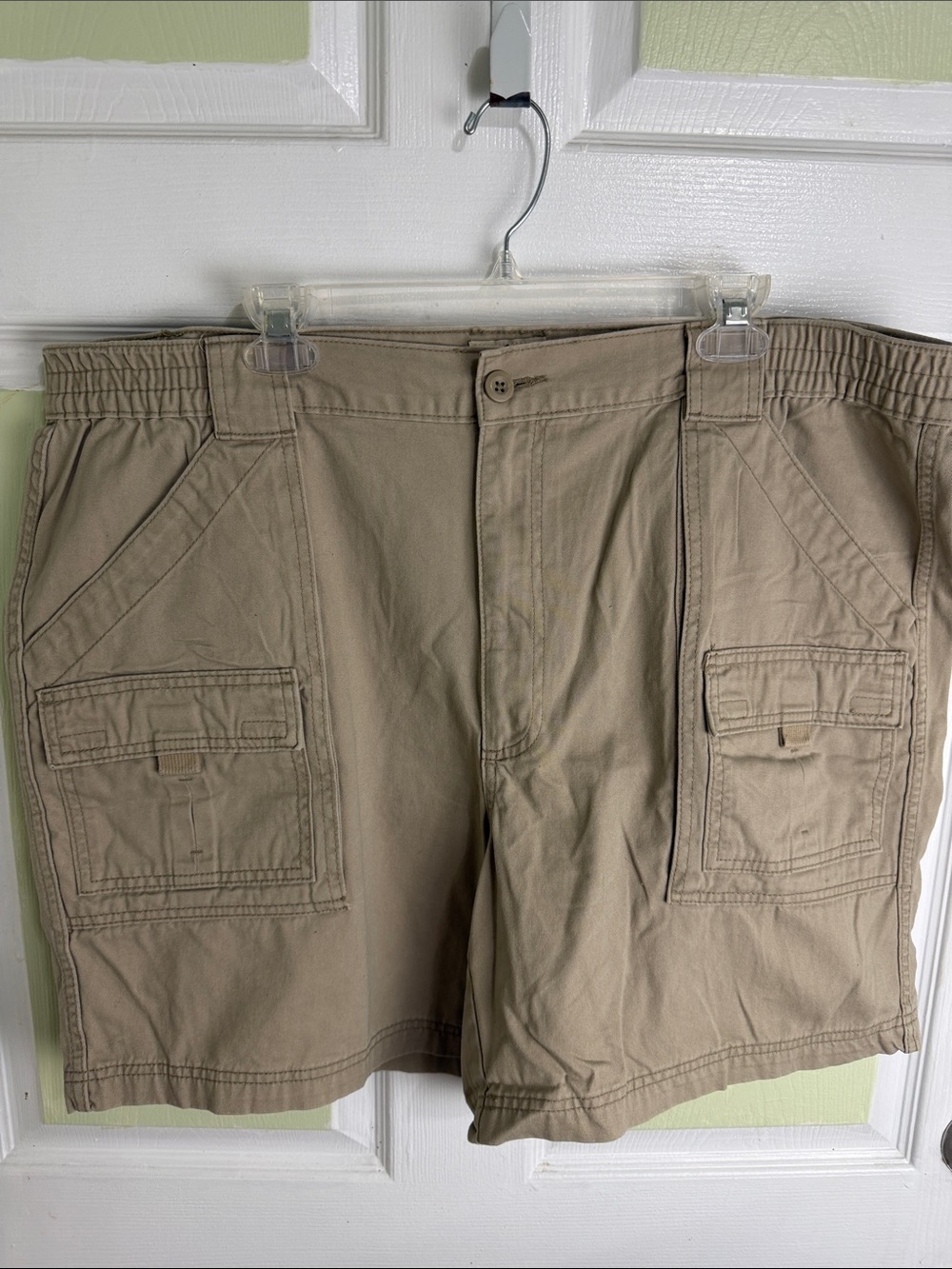 (2149) St. John's Bay Khaki Cargo Shorts with Elastic Waist, Size: 42